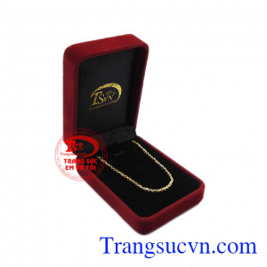 Dây chuyền vàng bé trai được bảo hành uy tín, giao hàng toàn quốc.
