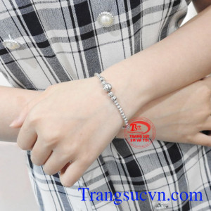 Lắc tay bi thanh lịch thương hiệu Em và Tôi đảm bảo chất lượng, nhận đặt thiết kế theo yêu cầu.