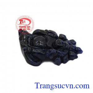 Chính vì vậy mà các sản phẩm được chế tác theo hình phật di lặc được rất nhiều khách hàng yêu thích và lựa chọn. Mặt phật di lặc saphir tài lộc
