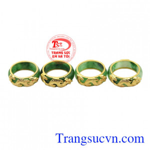 Sở hữu một chiếc nhẫn vừa mang tính thẩm mỹ cao vừa tốt cho phong thủy thì quá tuyệt vời.