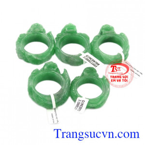 Nhẫn ngọc rồng cẩm thạch giao hàng toàn quốc