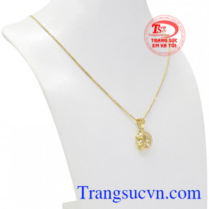 Mỗi một cô gái đều yêu cái đẹp, đều mong muốn mình thật tỏa sáng trong mắt mọi người.