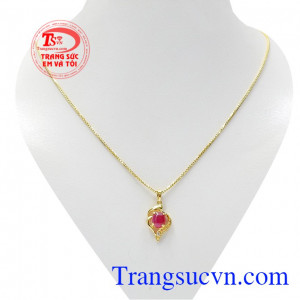 Bộ trang sức ruby tinh tế