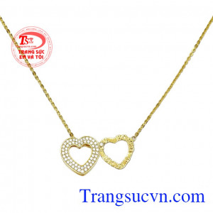 Dây chuyền vàng trái tim kiểu dáng đẹp, chất lượng vàng đảm bảo, giao hàng nhanh trên toàn quốc.