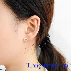 Hoa tai bạc trái tim nhận giao hàng toàn quốc, thanh toán an toàn.