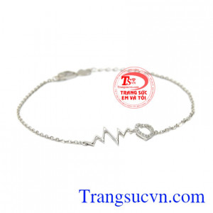 Tình yêu là khi hai con tim cùng chung một nhịp đập, cùng nhau san sẻ những lúc vui buồn.