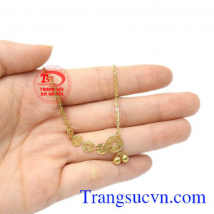 Sản phẩm thiết kế tỉ mỉ, chi tiết mang lại cho phái đẹp nét dịu dàng, duyên dáng và thời trang. Lắc tay nữ kim tiền tài lộc