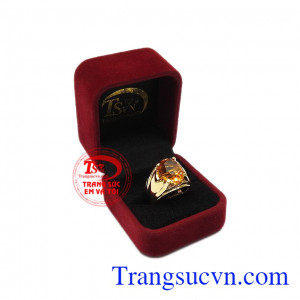 Đá thạch anh vàng là viên đá hộ mệnh cho người sinh tháng 11. Nhẫn nam thạch anh vàng thời trang