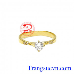 Nhẫn nữ ấn tượng với thiết kế tối giản nhưng lại đem đến nét độc đáo và phong cách riêng.