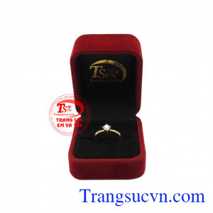 Sản phẩm phù hợp với nhiều độ tuổi. Nhẫn nữ ấn tượng
