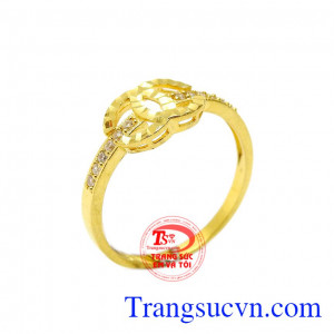 Nhẫn nữ đẹp thời thượng là một gợi ý hay cho các chị em