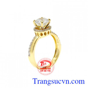 Nhẫn nữ nhập khẩu tinh tế là sản phẩm mới hiện đang được nhiều khách hàng ưa chuộng.