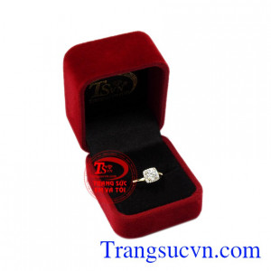 Nhẫn nữ nhỏ nhắn nữ tính thanh toán an toàn.