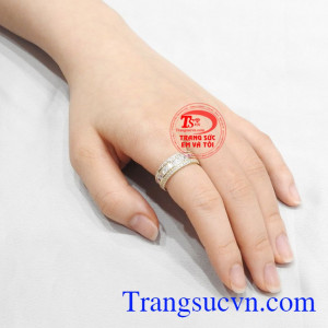 Nhẫn nữ phong cách cá tính mang lại sự hoàn hảo cho bạn. 