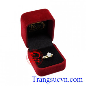 Hãy đến với trang sức Em và Tôi để lựa chọn ra món phụ kiện hợp với bộ đồ của chính mình.