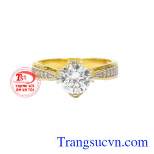 Từ lâu trang sức phụ kiện là một phần không thể thiếu trong thời trang.