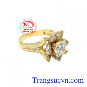 Mỗi một cô gái đều là những bông hoa vô cùng rực rỡ và đặc biệt theo cách riêng của mình.