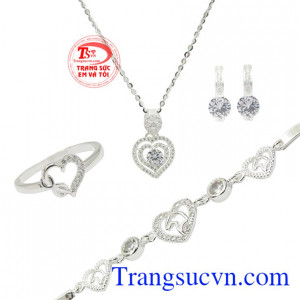 Bộ trang sức bạc trái tim