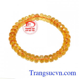 Thạch anh vàng chứa nhiều nguồn năng lượng tích cực đem đến tâm trí sáng suốt, minh mẫn.