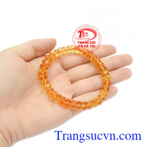 Sản phẩm phù hợp cho với mệnh Thổ và mệnh Kim.