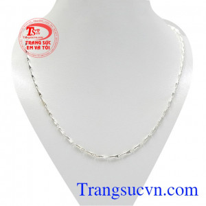 Dây chuyền bạc nữ nổi bật
