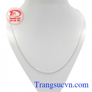 Dây chuyền bạc quyến rũ