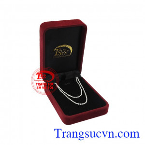 Dây chuyền bạc quyến rũ