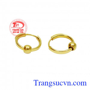 Sản phẩm chế tác từ vàng tây 10k bền đẹp, sáng bóng. Hoa tai nhỏ dễ thương