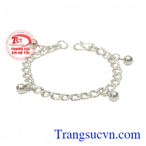 Lắc bạc đẹp cho bé trai