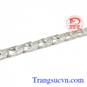 Sản phẩm phù hợp với nhiều độ tuổi, có thể làm quà tặng trong những dịp đặc biệt. Lắc bạc nam nổi bật