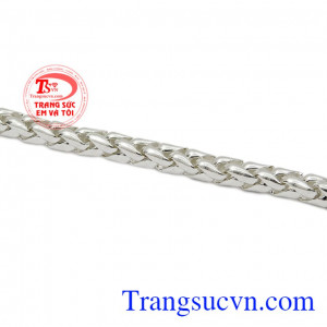 Với lắc bạc phái mạnh phù hợp với nhiều độ tuổi. Lắc bạc phái mạnh