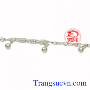 Các bậc cha mẹ có thể dựa vào màu sắc thay đổi của bạc để có thể nhận biết tình trạng sức khỏe của con mình.