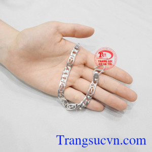 Lắc bạc trẻ em thời trang