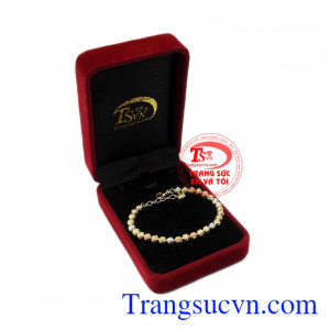 Lắc tay bi phong cách thời trang sự lựa chọn hoàn mỹ dành cho các quý cô hiện đại.