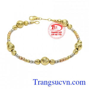 Lắc tay bi vàng tây duyên dáng được nhập khẩu từ Italy.
