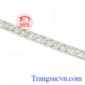 Là món quà đầy ý nghĩa để dành tặng cho những người tuổi Dậu.