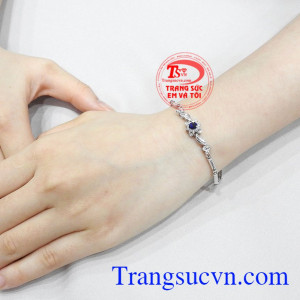 Lắc tay vàng trắng tinh tế