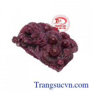 Rồng biểu tượng cho sức mạnh, phú quý và thịnh vượng, là linh vật cát tường của phương Đông.