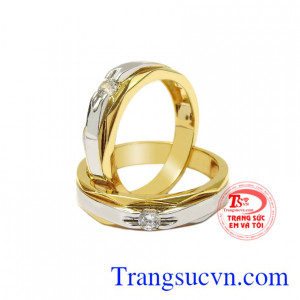 Vì vậy để lựa chọn những mẫu nhẫn cưới phù hợp hãy đến với trang Em và Tôi với rất nhiều mẫu mã đẹp mắt, hợp thời trang.