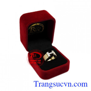 Nhẫn nam chữ H phong cách nhận đặt chế tác theo yêu cầu.