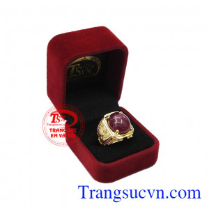 Sản phẩm thích hợp cho người mệnh hỏa và mệnh thổ. Nhẫn nam ruby long phụng
