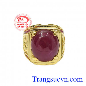 Nhẫn nam ruby long phụng thể hiện sự oai phong và đẳng cấp của phái mạnh. 