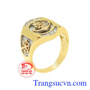 Nhẫn nam thời trang cá tính được nhập khẩu từ Italy vàng 18k chất lượng, bền đẹp.