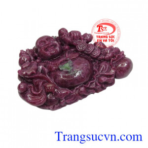 Ruby là loại đá có giá trị mang màu sắc đặc trưng đem lại sự sang trọng cho người sở hữu.