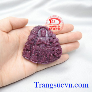 Phật Thích Ca ruby bình an đem đến sự an yên trong tâm hồn mỗi con người.