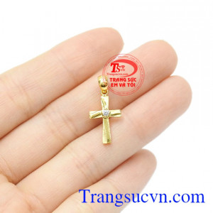 Thánh giá vàng tinh tế giao hàng trên toàn quốc.