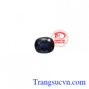 Sản phẩm có thể làm mặt nhẫn toát lên vẻ quý phái, đẳng cấp.