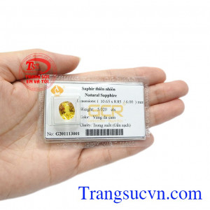 Đá saphir là sản phẩm mang đến may mắn về phong thủy, đem đến nhiều năng lượng tích cực đến cho người sở hữu.