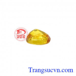 Viên saphir vàng may mắn tinh tế