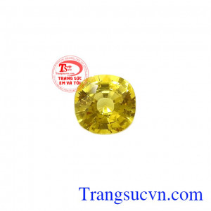 Đây là viên đá hộ mệnh cho người sinh tháng 9, mang tới may mắn và sang trọng. Viên saphir vàng thiên nhiên đẹp